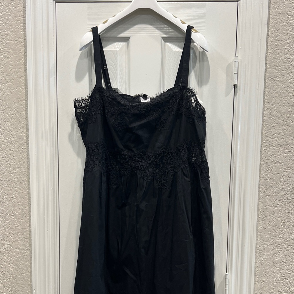 J.Crew Black Cotton and Lace Trim Dress included with snap-in blk slip cami